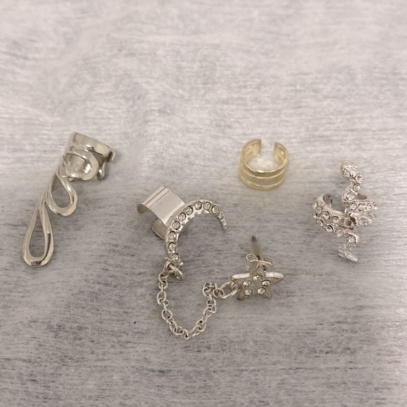 Lot: Ear Cuffs - Picture 1 of 3